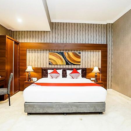 Oyo 289 Hotel Dalwa Syariah Pasuruan Extérieur photo