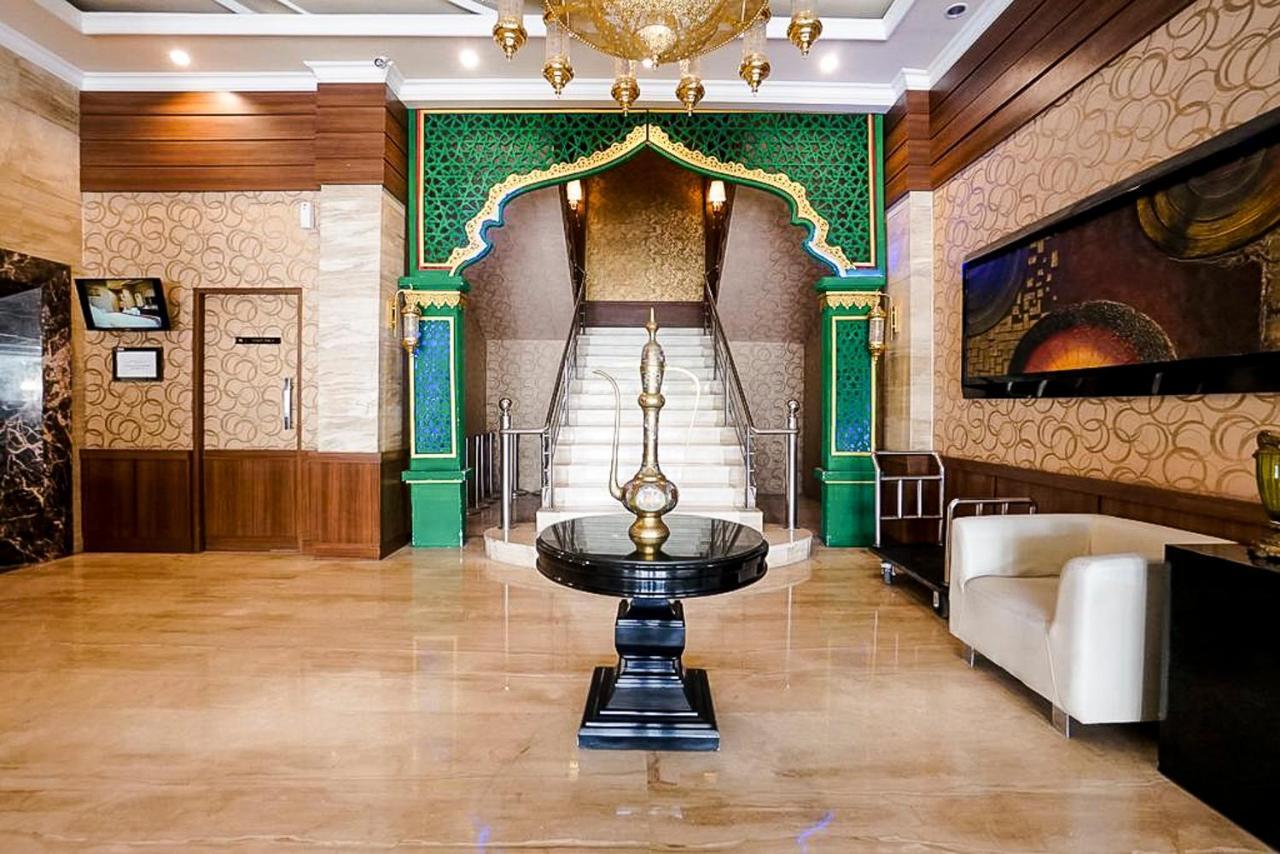 Oyo 289 Hotel Dalwa Syariah Pasuruan Extérieur photo